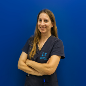Dott.ssa VALERIA BARZON Dott.ssa Valeria Barzon medico veterinario dell'Ospedale Veterinario Città di Conegliano